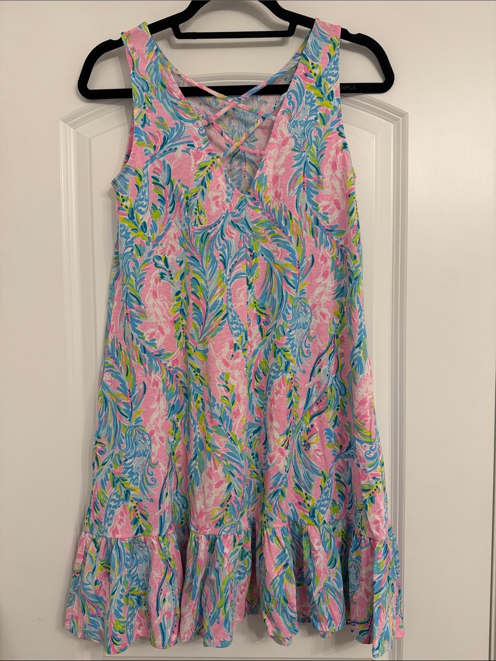Pink Floral Ruffle Hem Sleeveless Dress - Picture 2 of 4